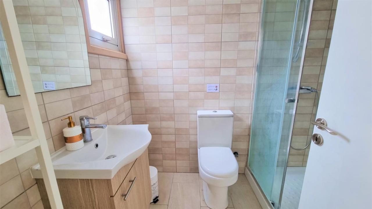 Spacious Lightflooded 2Br Apt / Near Center & Harbour Larnaca Exteriér fotografie
